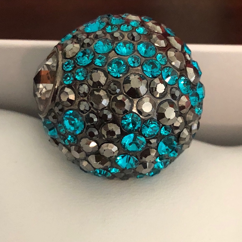 Henri Bendell Ring